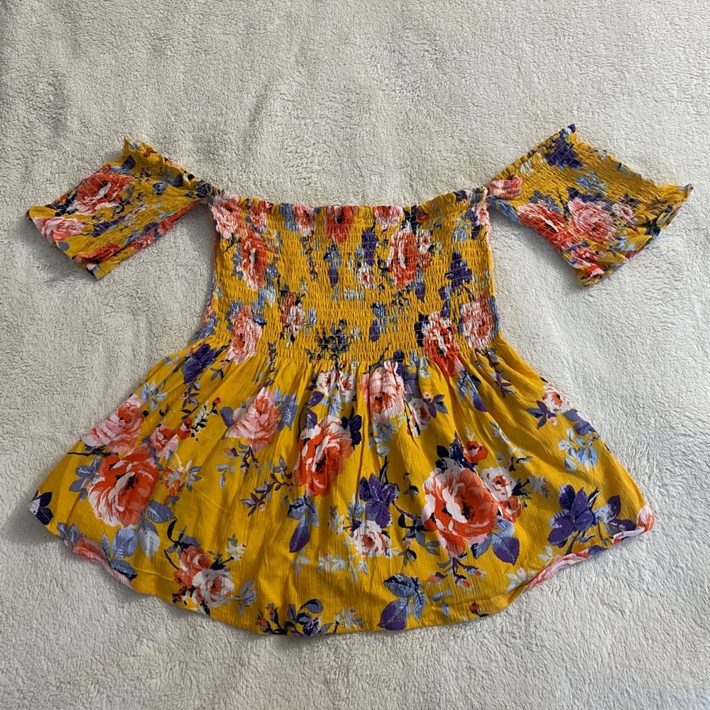 COPY - Strapless Blouse With Flower Designs